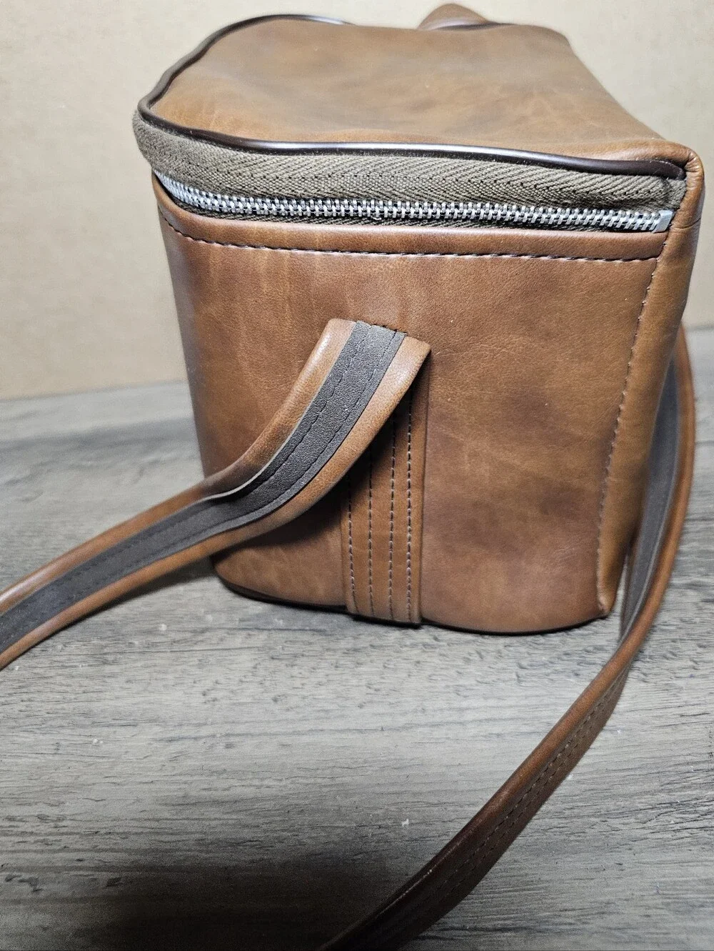 Vintage Polaroid Faux Leather Camera Bag for Polaroid 600 Camera Brown